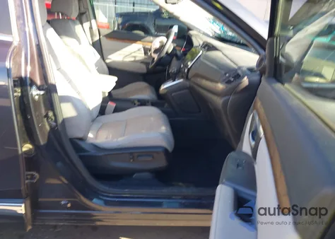 2018 Honda Cr-V Touring from USA, damaged, VIN 7FARW2H97JE044315